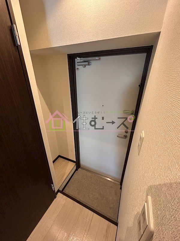 ハウスアイ杭全 玄関