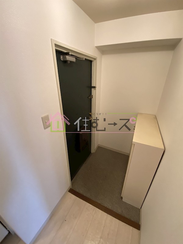 東天満下村ビル 玄関