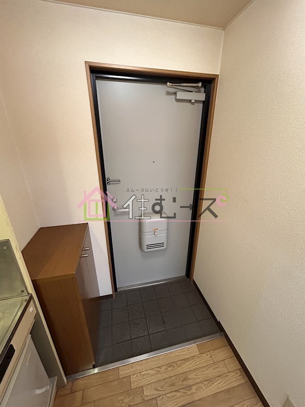 アクシリア駒川 玄関