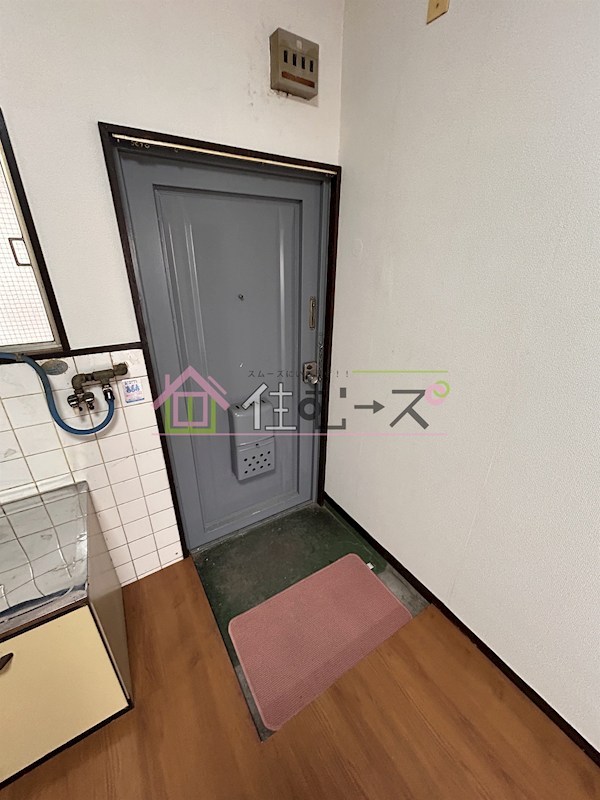 第二山甚マンション 玄関
