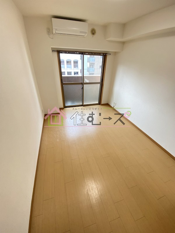 ラナップスクエア東梅田 ベッドルーム