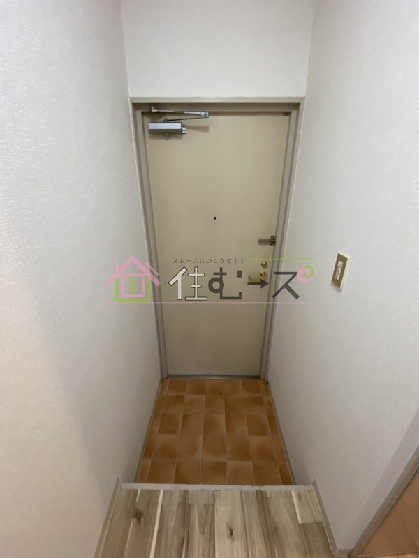 サンレスポワール天六 玄関