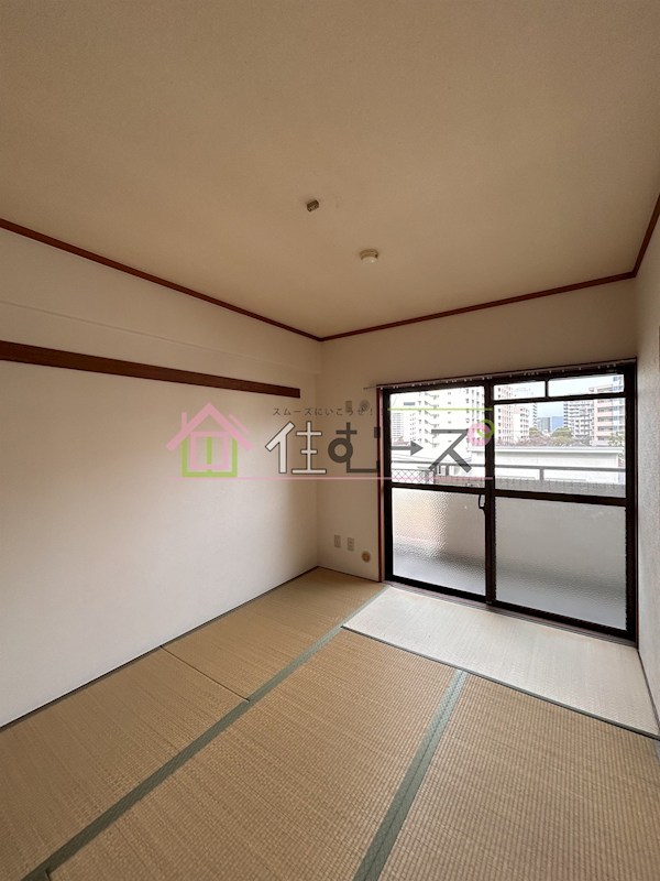 ロイヤルハイツ南栄 ベッドルーム