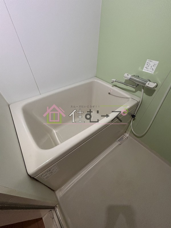 ロイヤルハイツ南栄 風呂画像