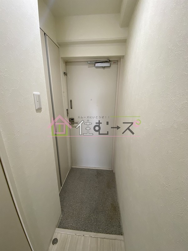 明成中津ビル 玄関