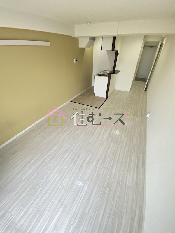 明成中津ビル リビング