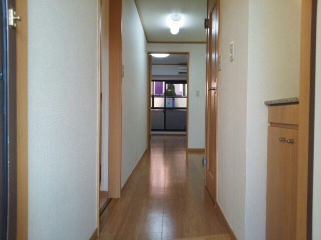 カリーノＲプリマヴェーラ 玄関