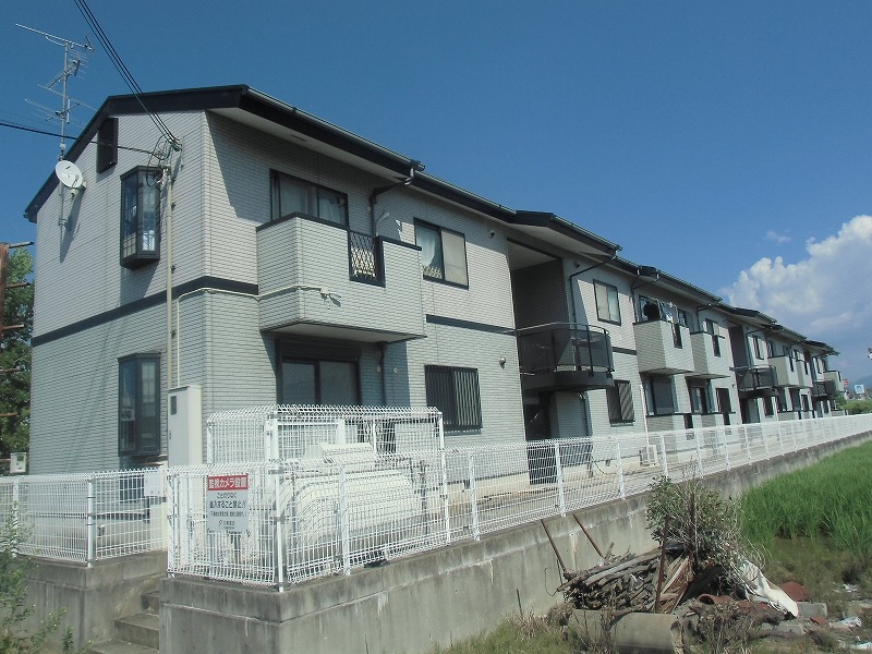 メゾン・モンターニュ 外観