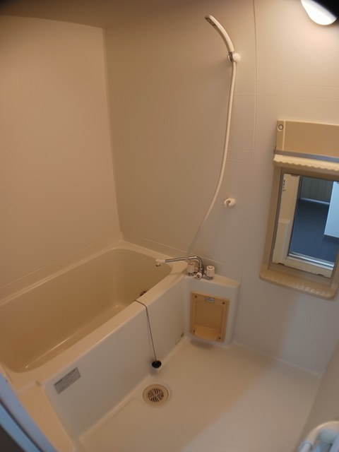 メゾン・モンターニュ 風呂画像