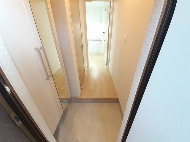 フォーチュンパークⅢ 玄関