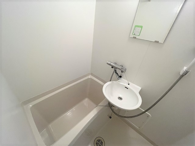 レオパレス二田 風呂画像