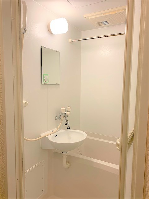 レオパレスパティオ仁川 風呂画像