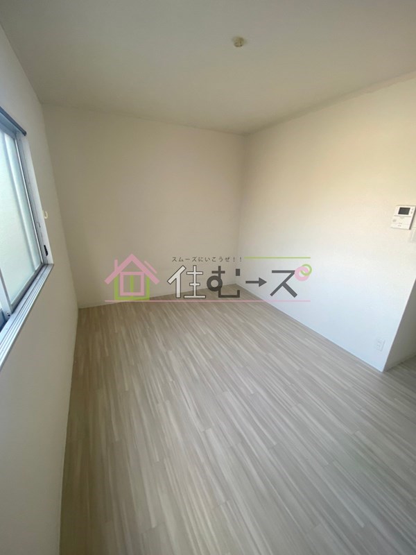 リバーヒル長居 リビング