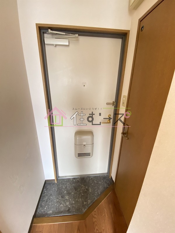 レジデンス緑橋 玄関