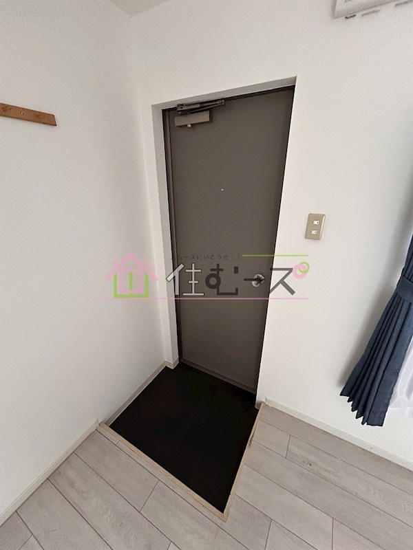 フジハイツ 玄関