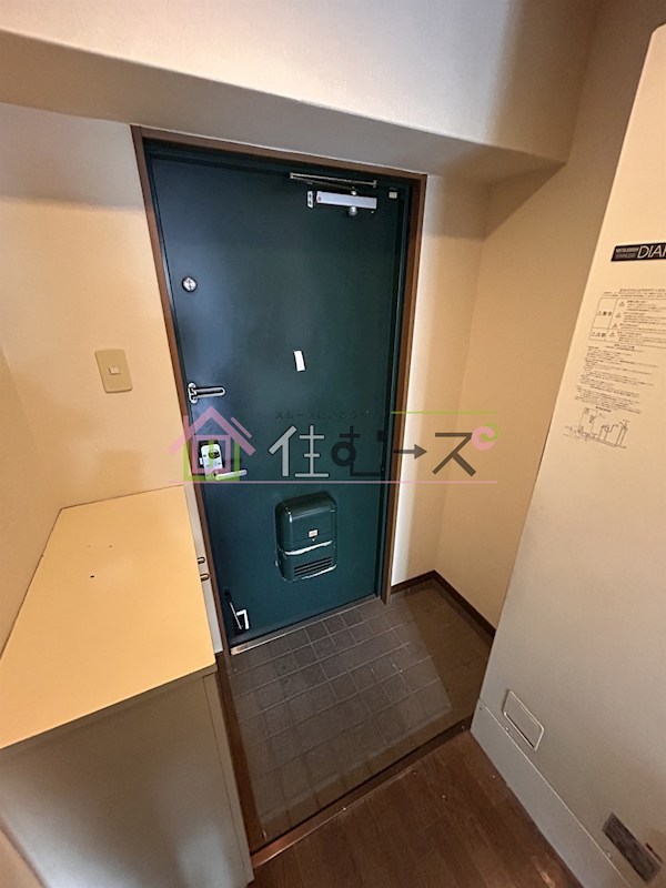 シャルマンコーポネイビー 玄関