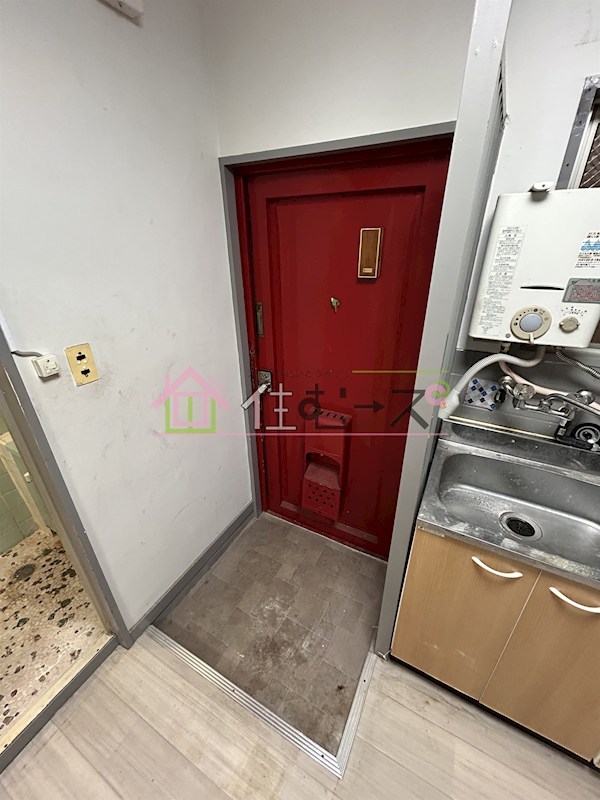 グロー玉出 玄関