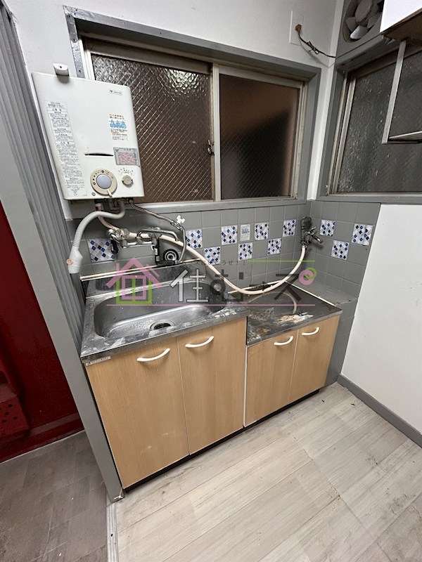 グロー玉出 キッチン