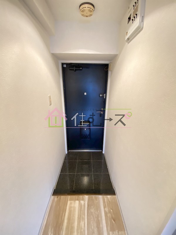 朝日プラザアクシス城東 玄関