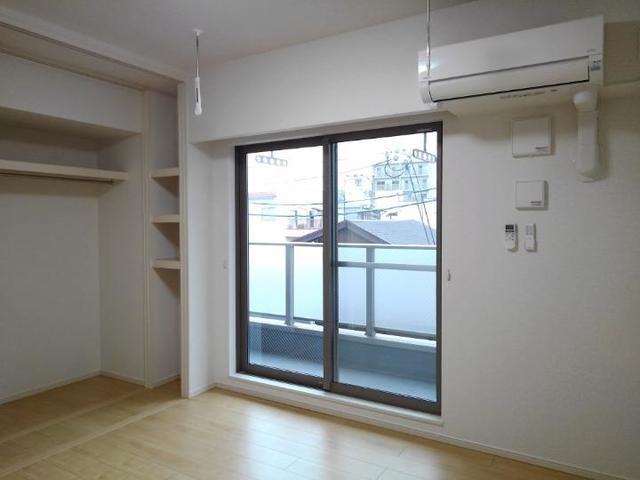 コンテ　クレール リビング