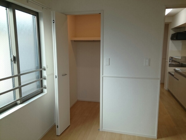 ストラーダ　ディ　ラピス その他2