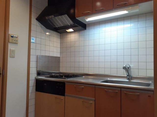 サン　フレイム キッチン