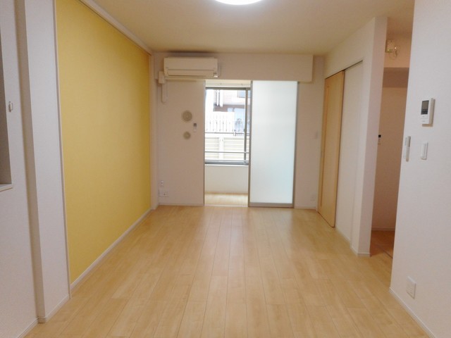 カーサミーア二葉町 リビング