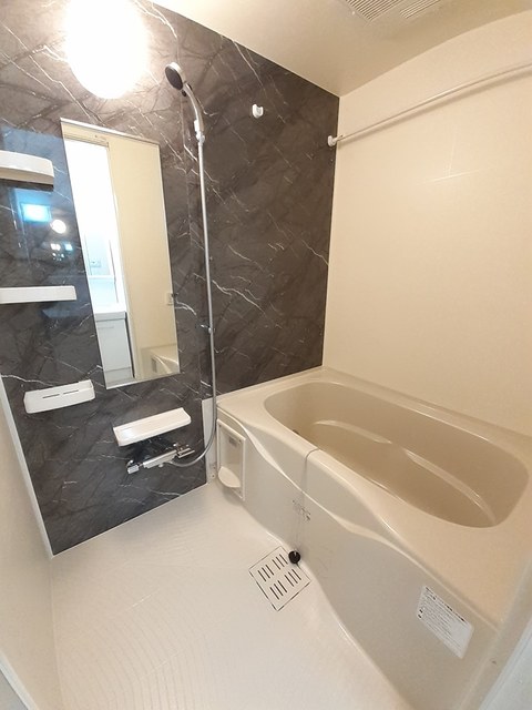 メゾフォルテⅤ 風呂画像