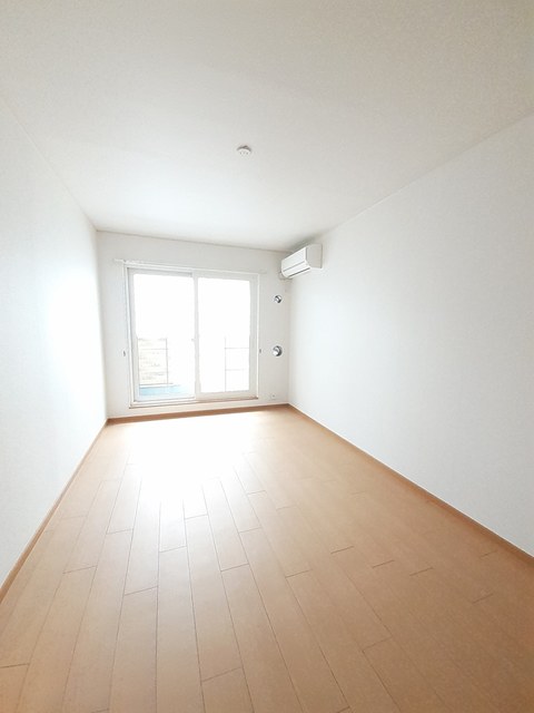 ブライトヒルズＢ リビング