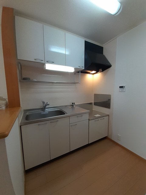 ブライトヒルズＢ キッチン