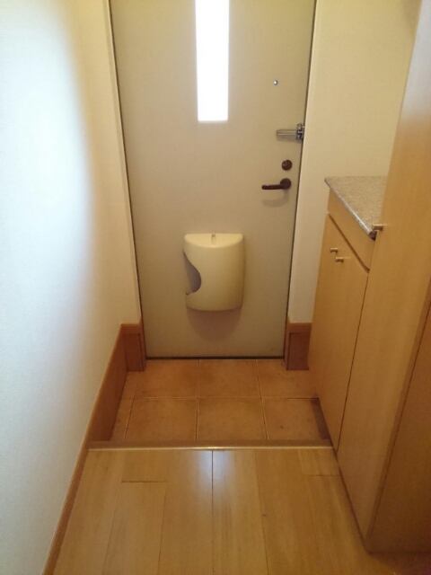 リュエルメゾンＴＹ 玄関