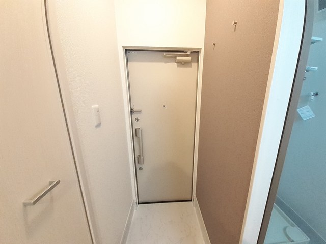 シャルモン深野　Ｗｅｓｔ 玄関