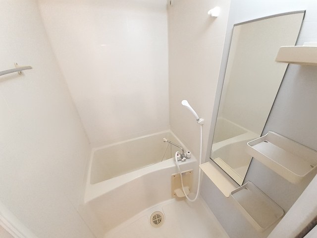 シャンノール 風呂画像