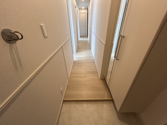 ルピナスＨｏｓｈｉｄａ 玄関