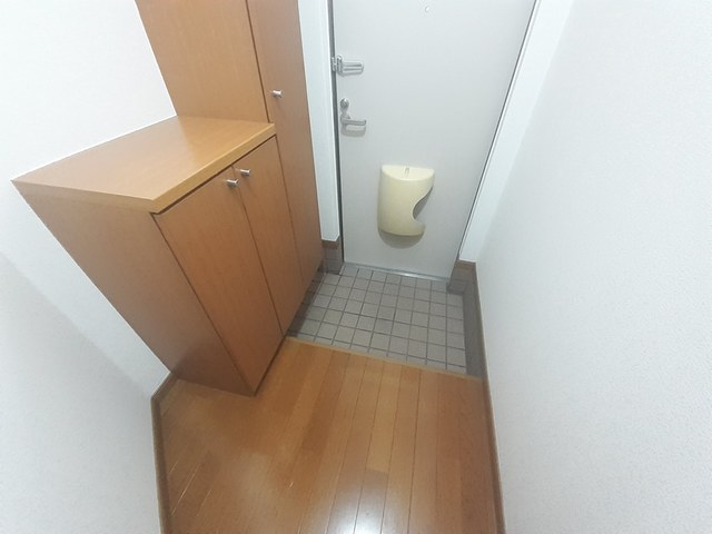 クロスローズ 玄関