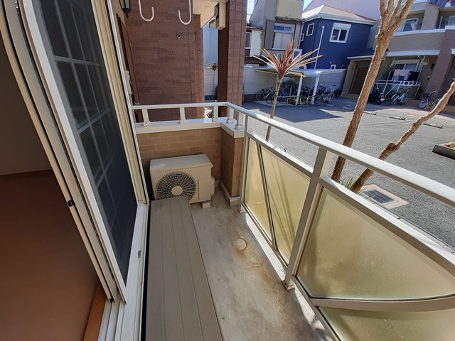 ティアラ　コートＡ ベランダ