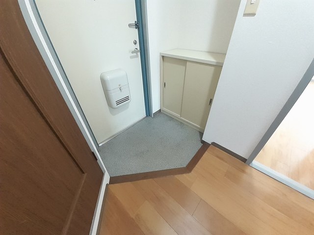 サンモール金剛 玄関