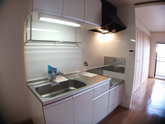 シャングリラ滝谷 キッチン