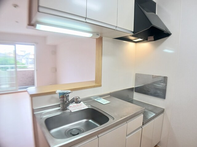 クリプトメリア　アヴェニュ－ キッチン