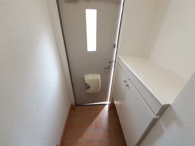 Ｓ．Ｂ．Ｒ．スクエア 玄関