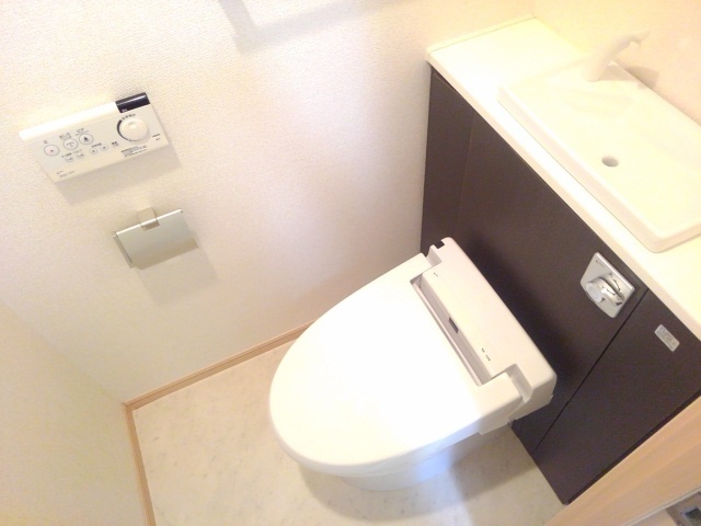 ヴォナール　コート その他4