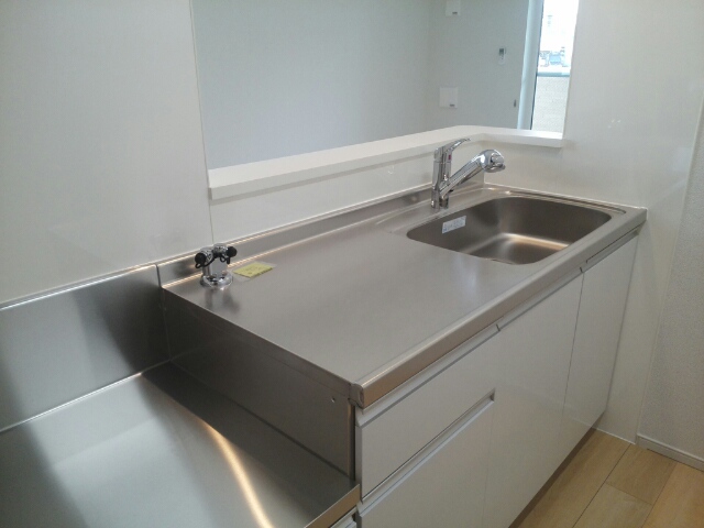 プラストサイド キッチン