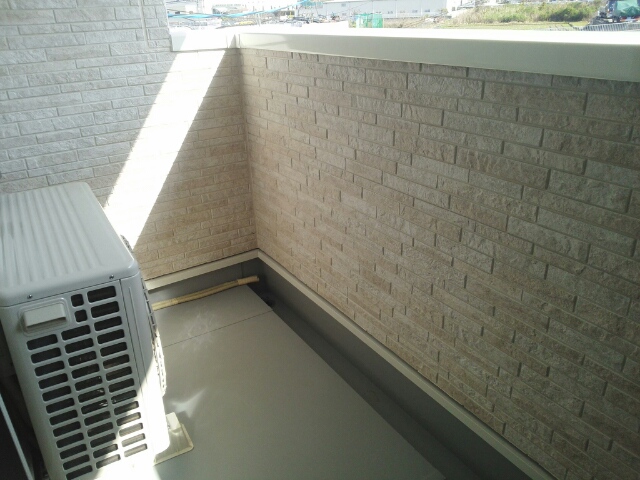 プラストサイド ベランダ