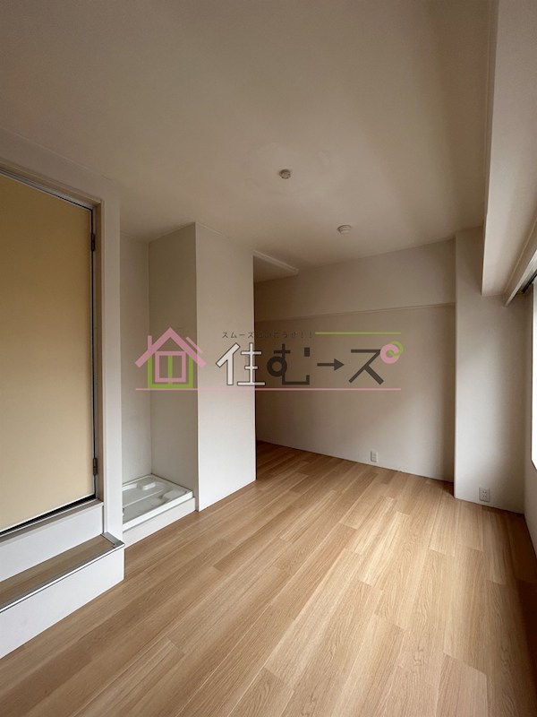 メガロコープ福島  リビング