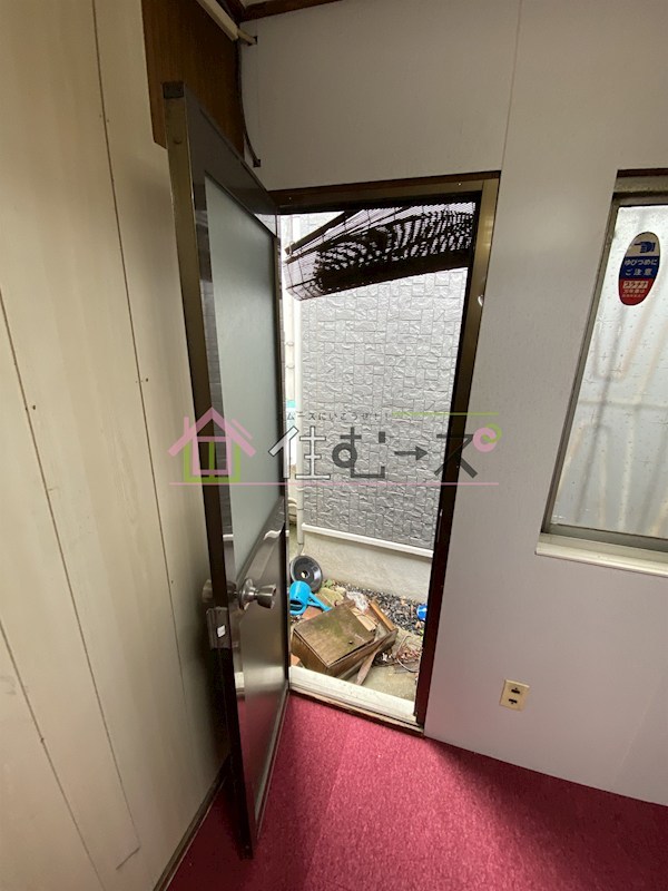 鶴橋貸家 ベランダ