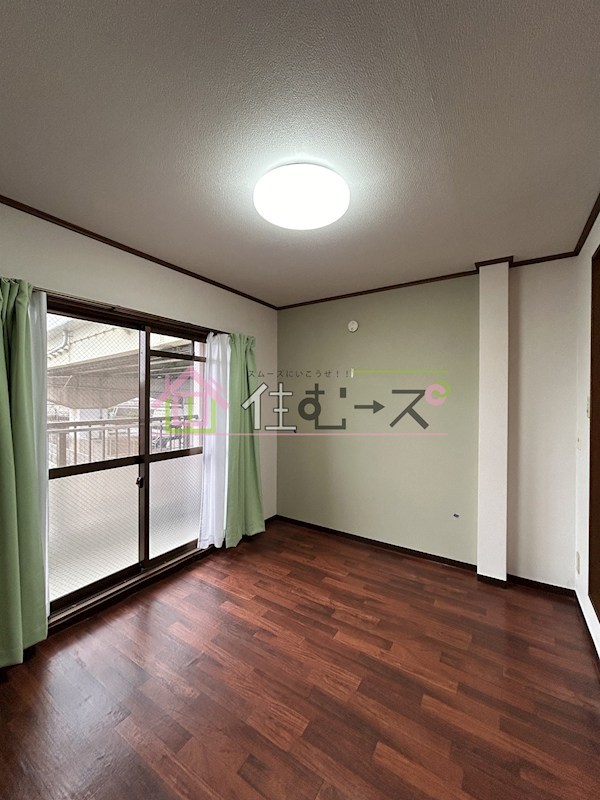 ルーミングイン千舟 ベッドルーム