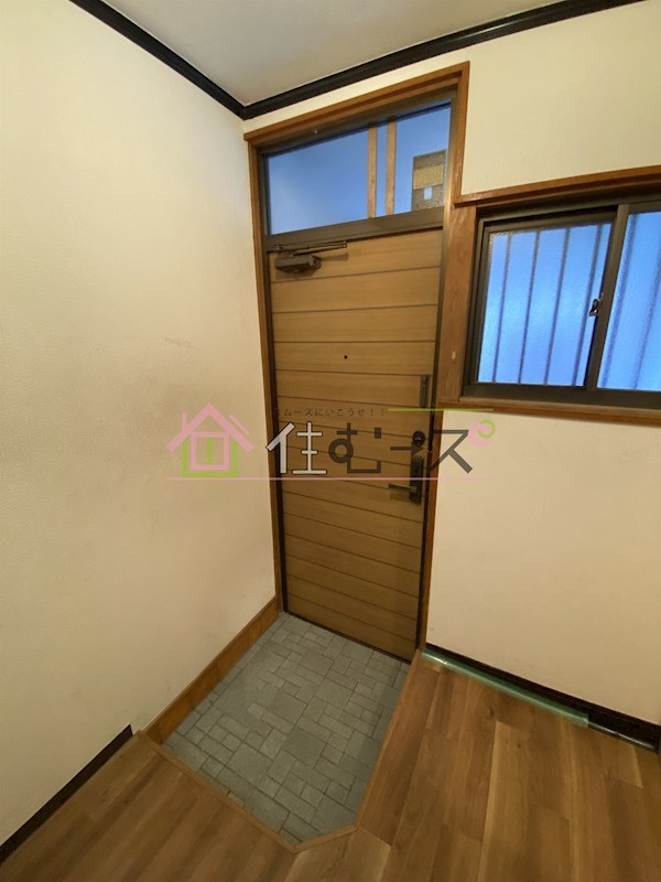 巽北1丁目ハウス 玄関