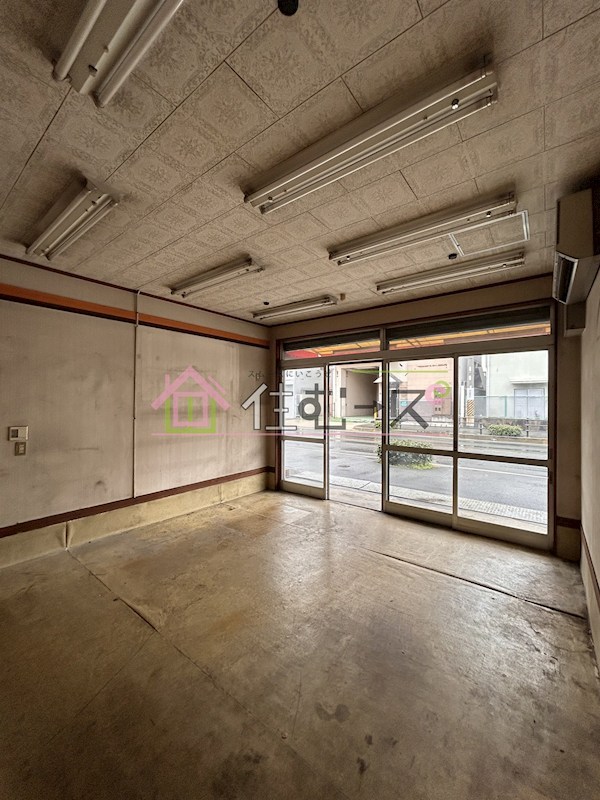 佃４丁目貸家 玄関