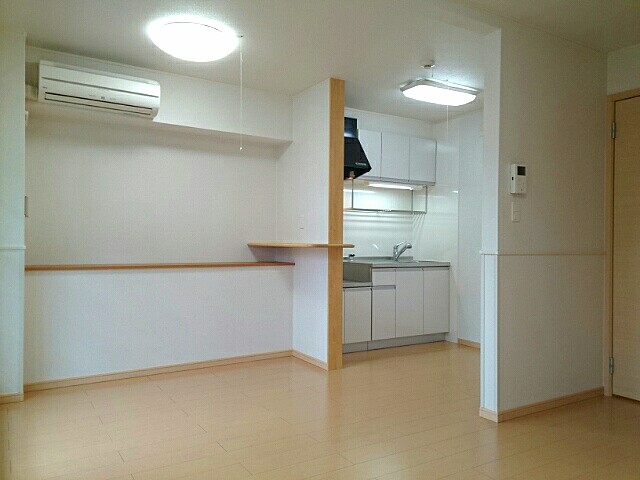 シャルムさくらⅢ リビング