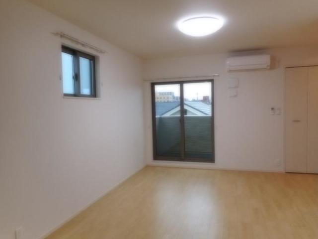 カーサ　りんくう・Ｍ リビング